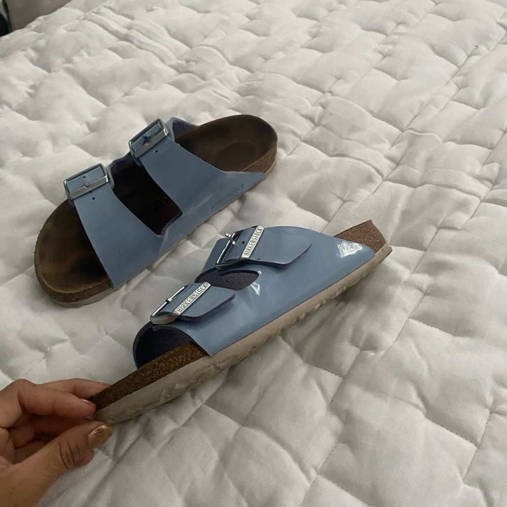 Good condition size 7